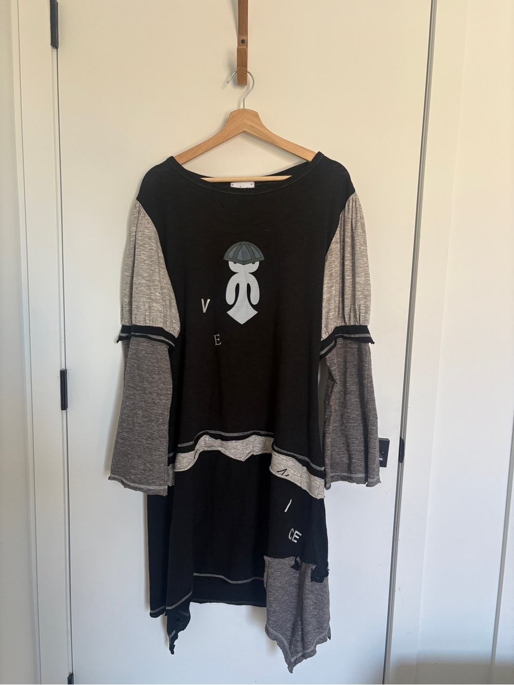 VeniceW - Kingdom Dress - (Greyscale) Size L